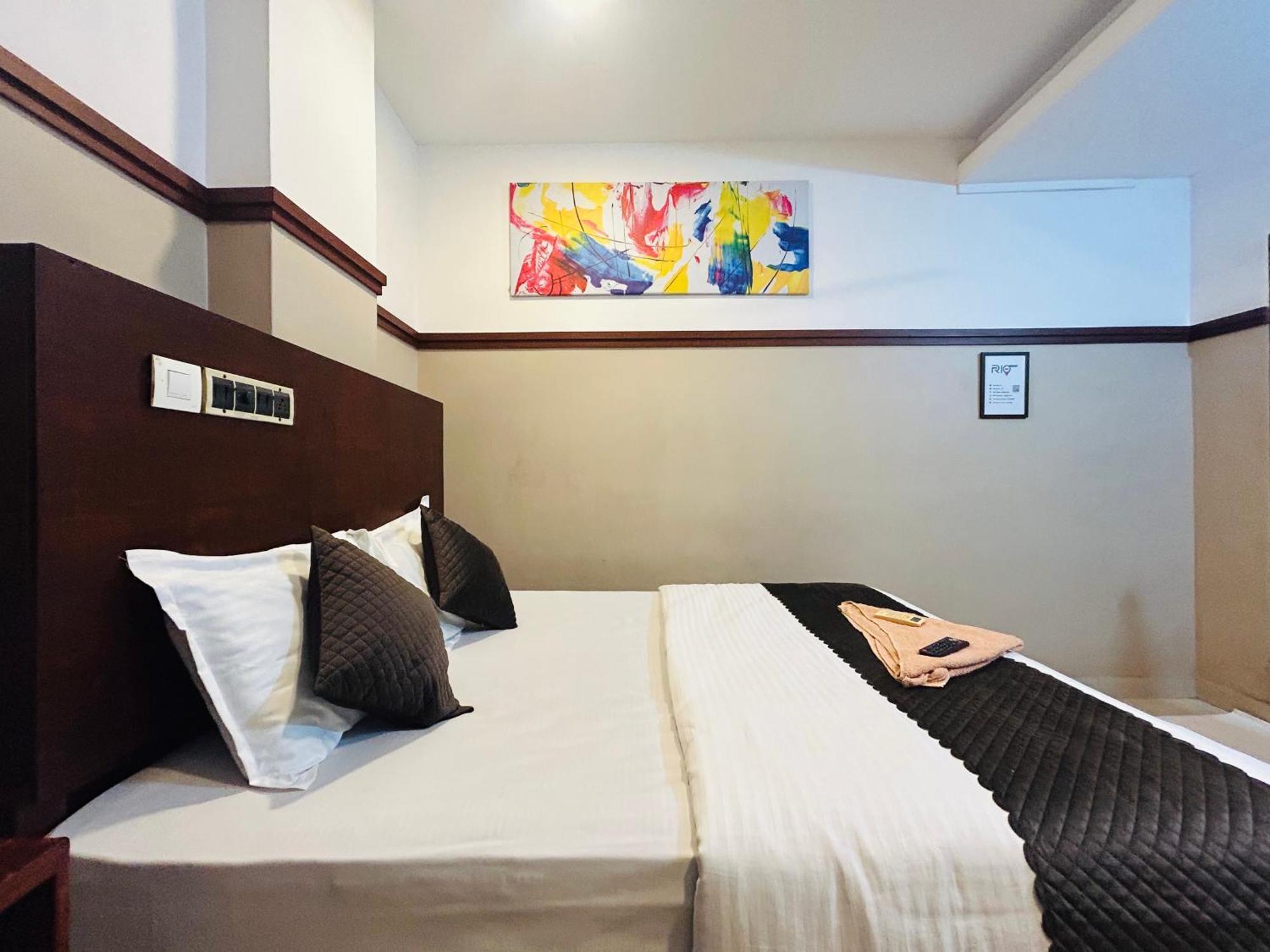 Rio Rooms Medical College Kozhikode Exterior photo