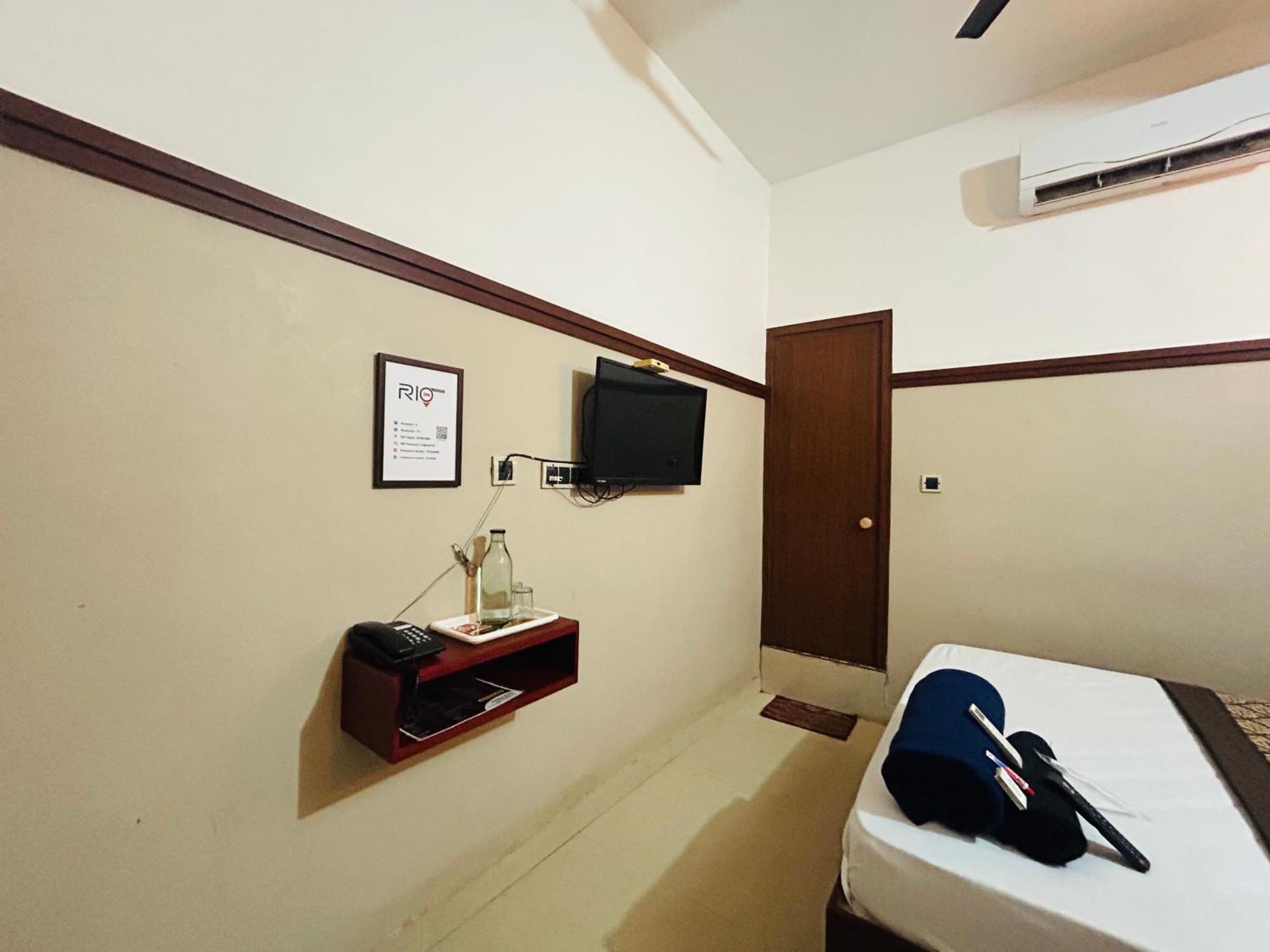 Rio Rooms Medical College Kozhikode Exterior photo